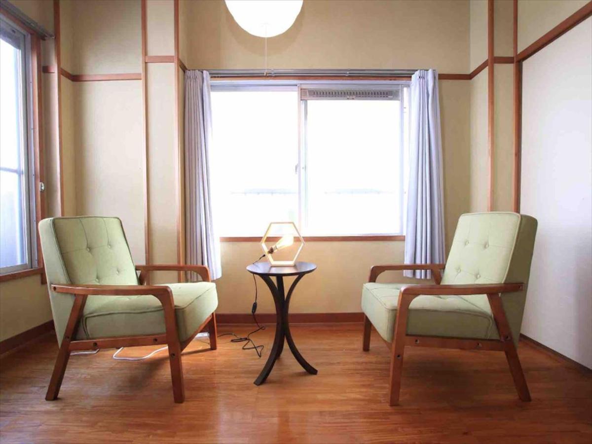 Goraku Shinfu-Kae Apartment Осака Екстериор снимка