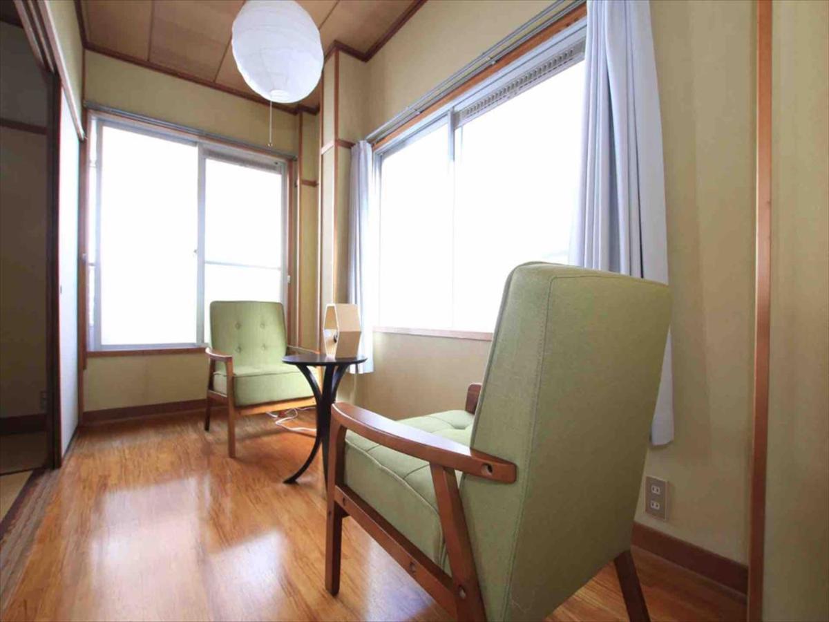 Goraku Shinfu-Kae Apartment Осака Екстериор снимка